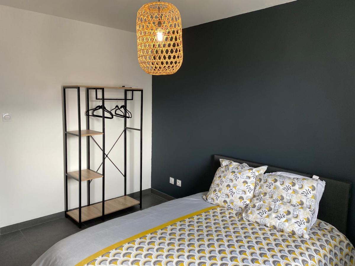 Romarine Apartment Sainte-Clotilde Екстериор снимка